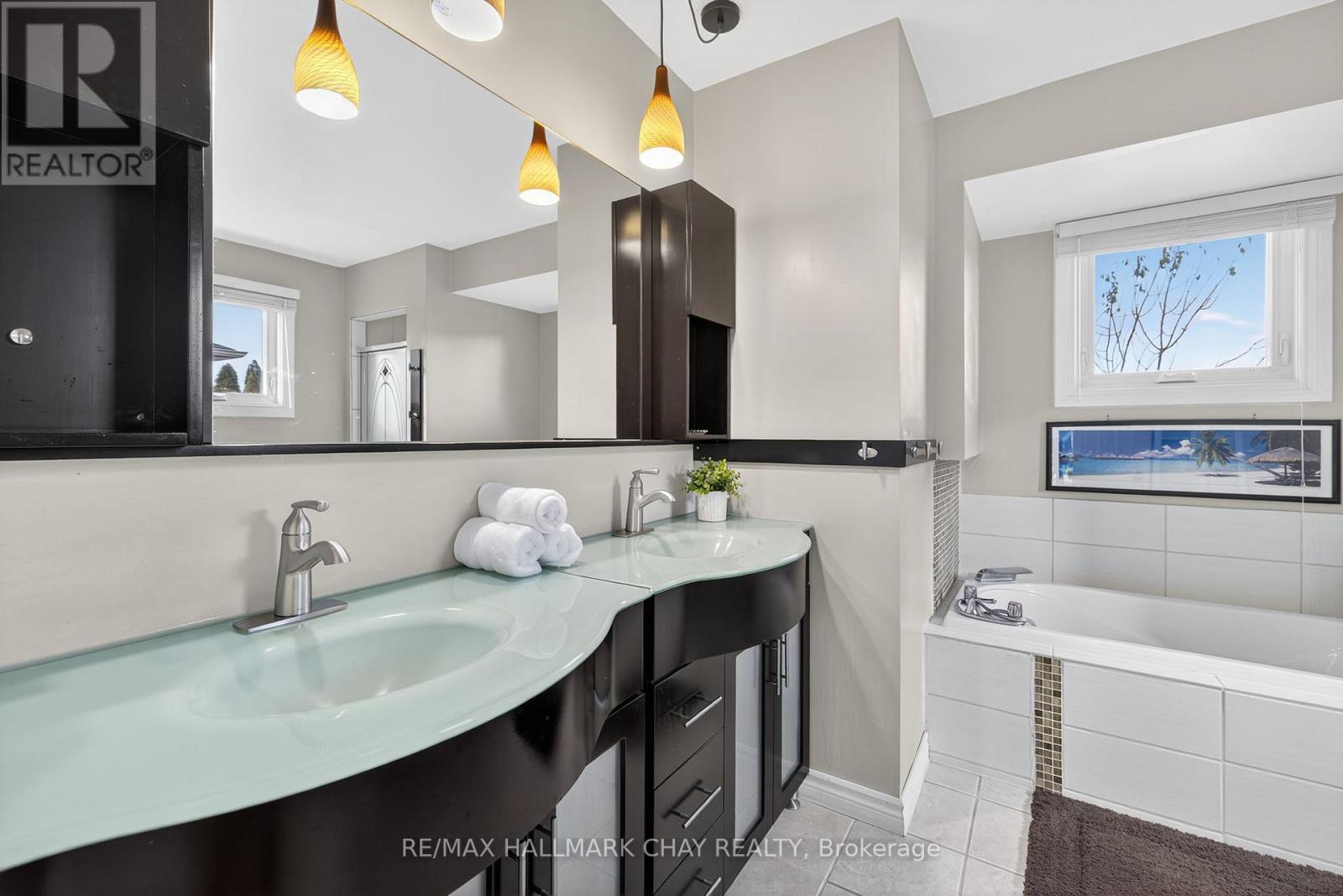 235 Elman Crescent, Newmarket, Ontario  L3Y 7X5 - Photo 26 - N12493072