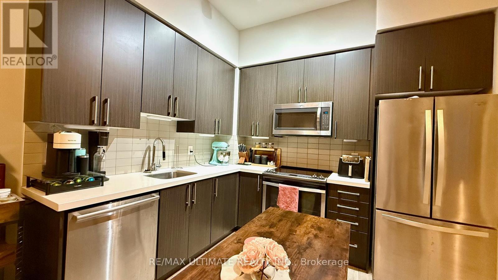 304 - 3600 Highway 7, Vaughan, Ontario  L4L 5G1 - Photo 8 - N12493084