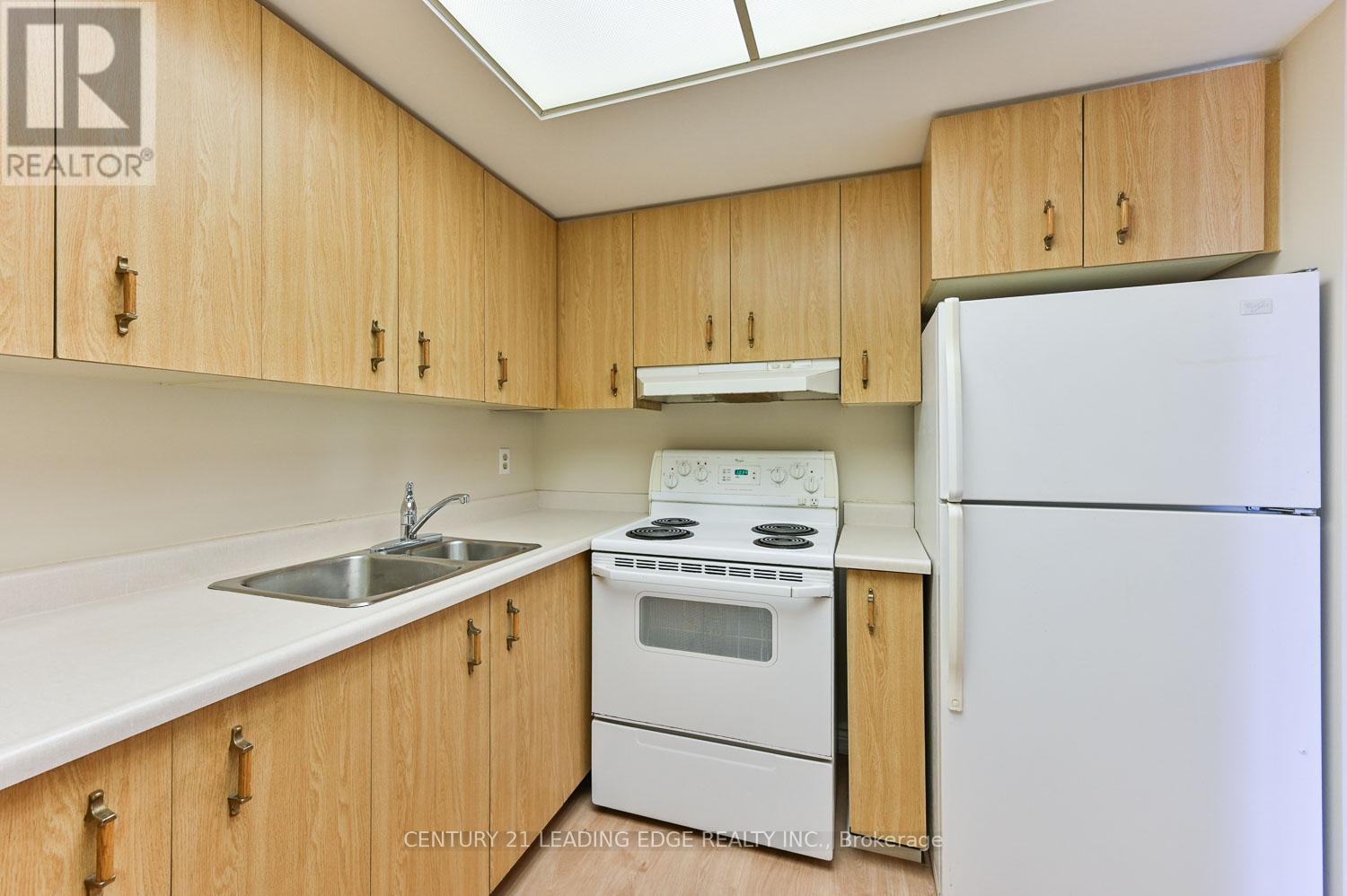 Ph2 - 100 Anna Russell Way, Markham, Ontario  L3R 6C7 - Photo 17 - N12493170