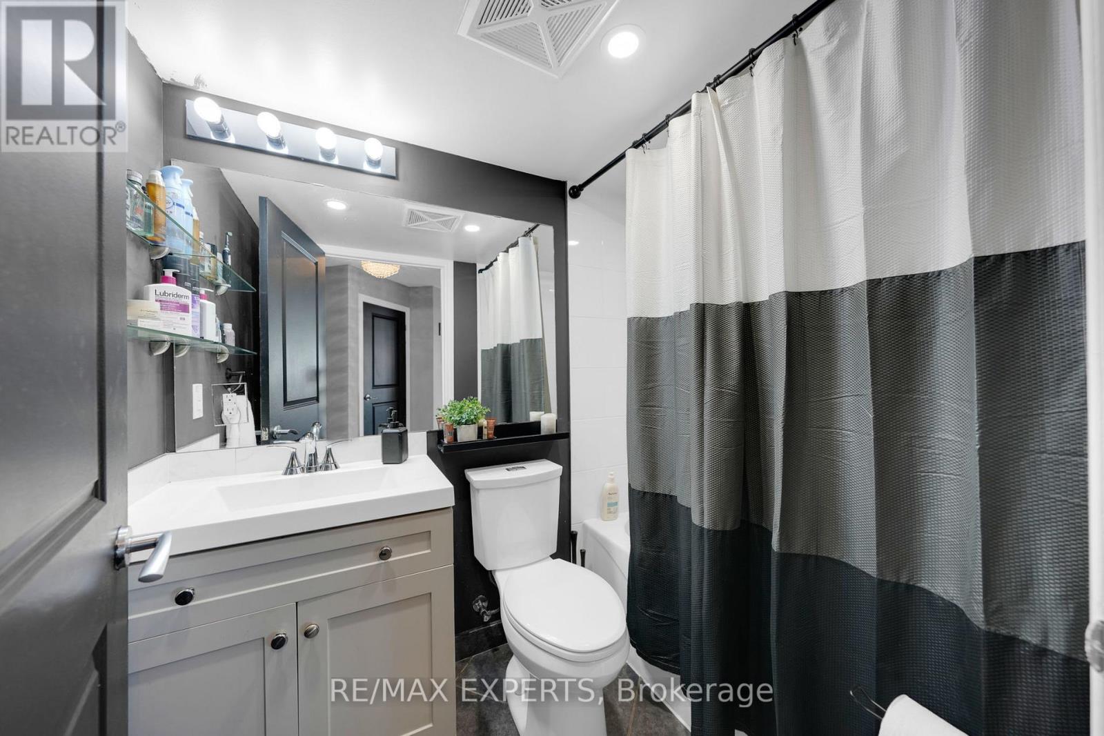 205 - 7730 Kipling Avenue, Vaughan, Ontario  L4L 1Y9 - Photo 20 - N12493208