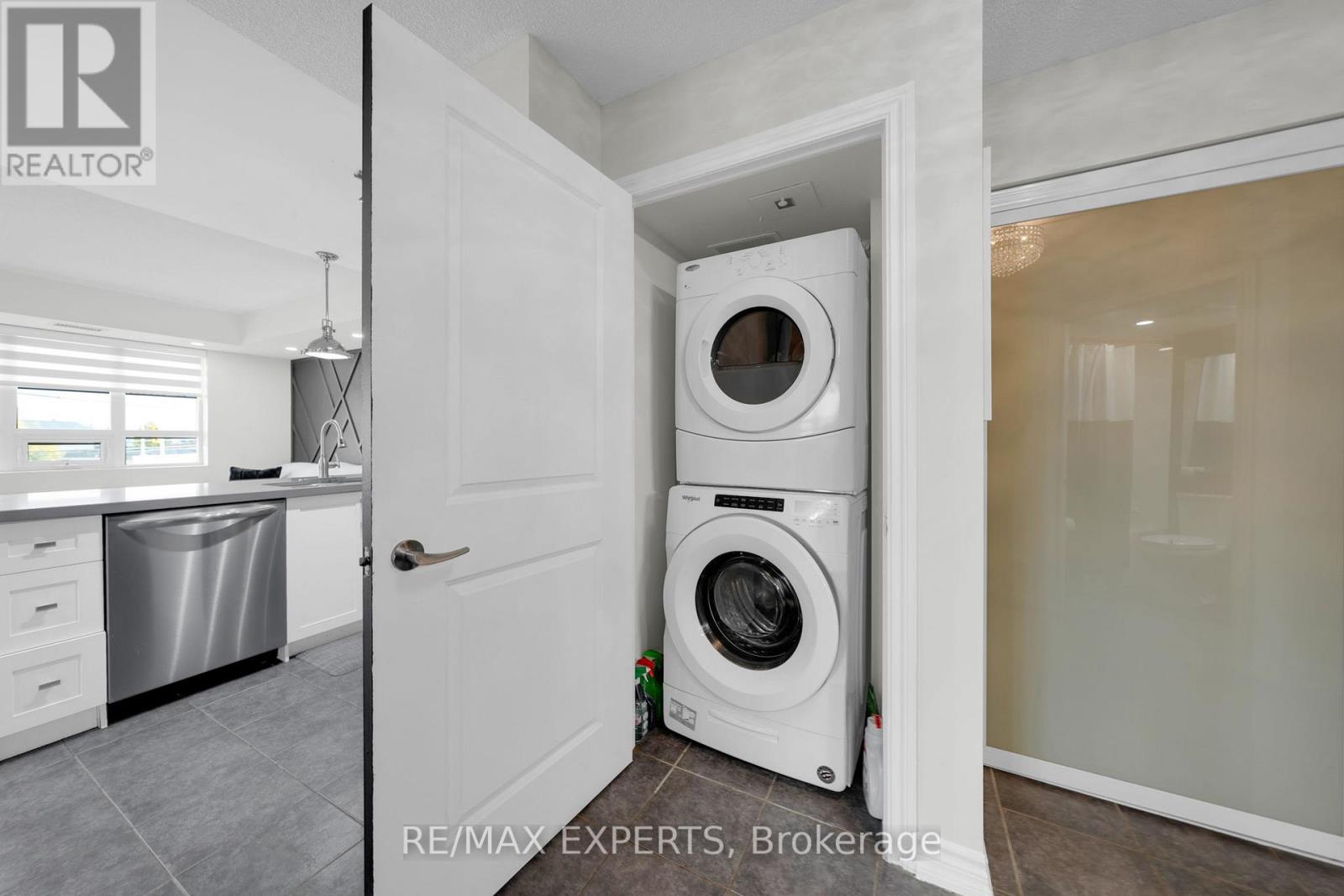 205 - 7730 Kipling Avenue, Vaughan, Ontario  L4L 1Y9 - Photo 21 - N12493208