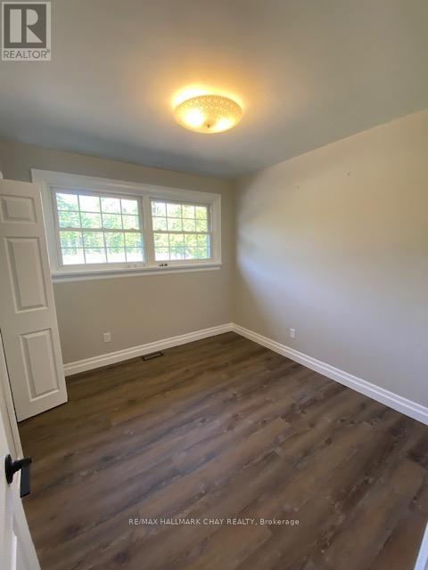 Main - 1207 Bayfield Street N, Springwater, Ontario  L9X 0N6 - Photo 14 - S12493090