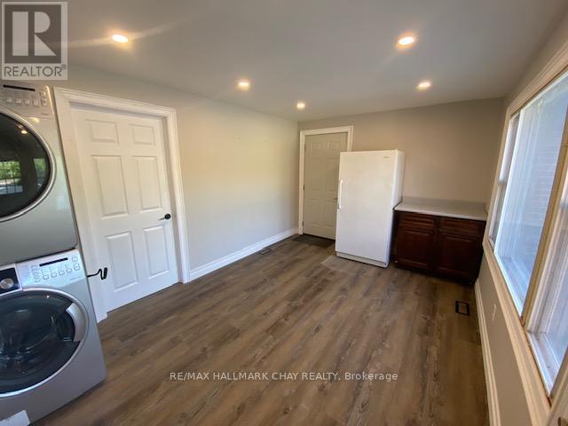 Main - 1207 Bayfield Street N, Springwater, Ontario  L9X 0N6 - Photo 17 - S12493090