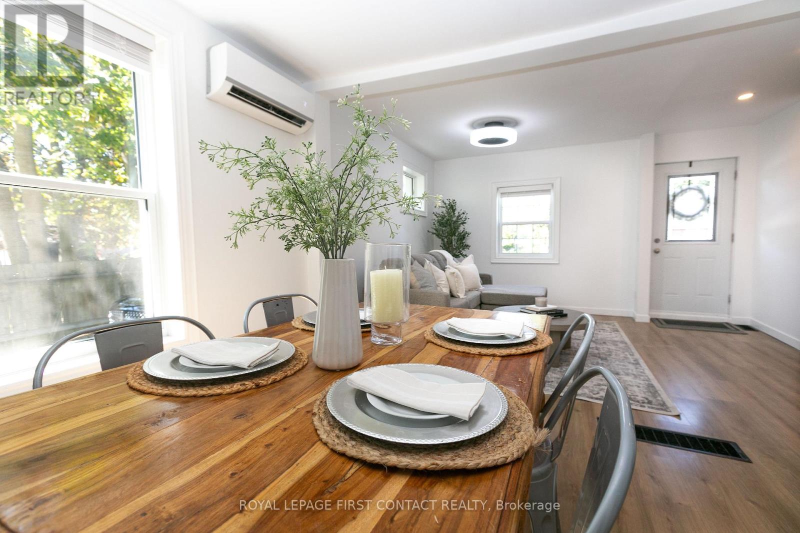 330 Laclie Street, Orillia, Ontario  L3V 4P3 - Photo 4 - S12493202