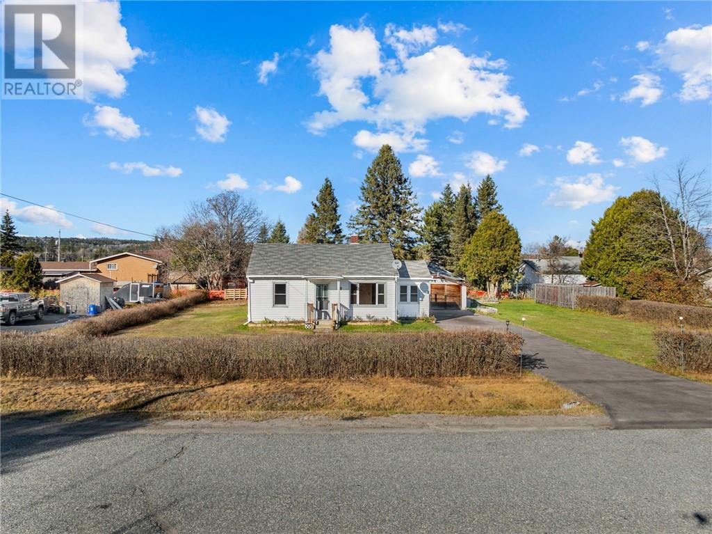 10 Richard Court, Dowling, Ontario  P0M 1R0 - Photo 34 - 2125430