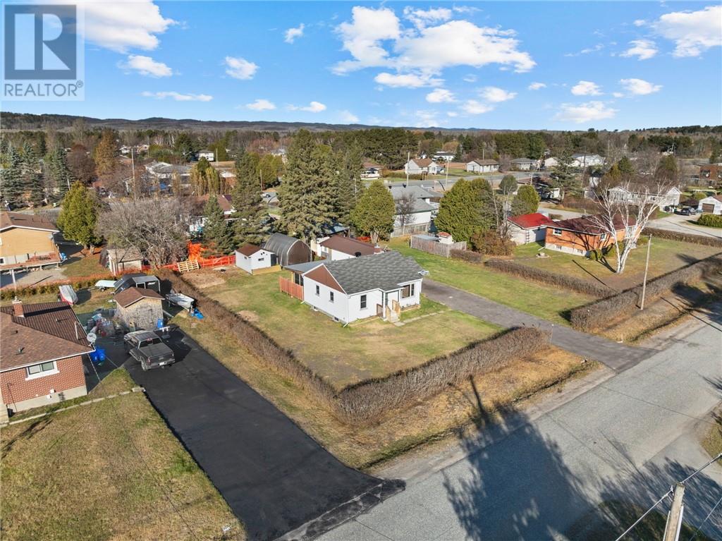 10 Richard Court, Dowling, Ontario  P0M 1R0 - Photo 36 - 2125430