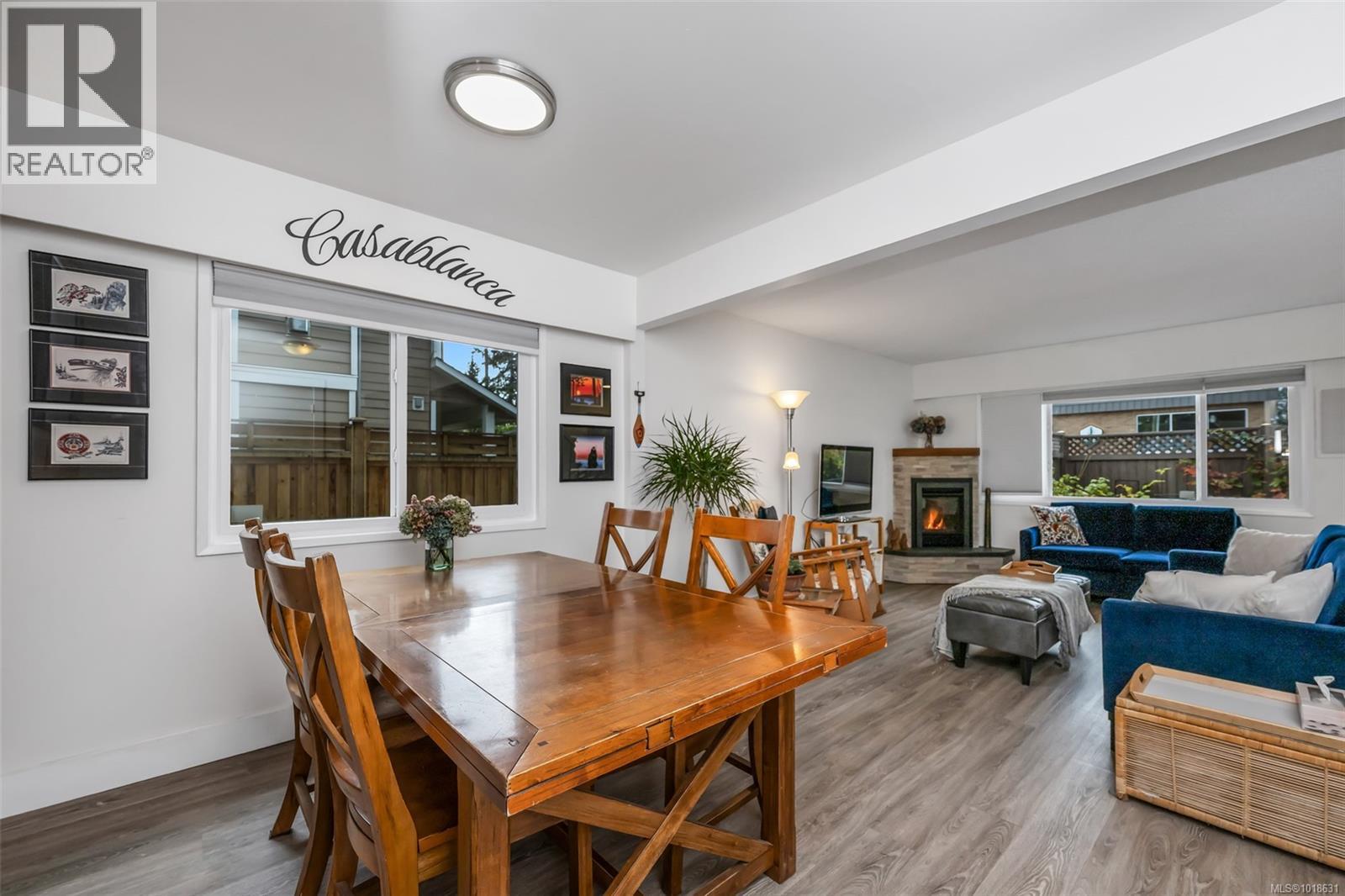 a 618 Kelly Rd, Colwood, British Columbia