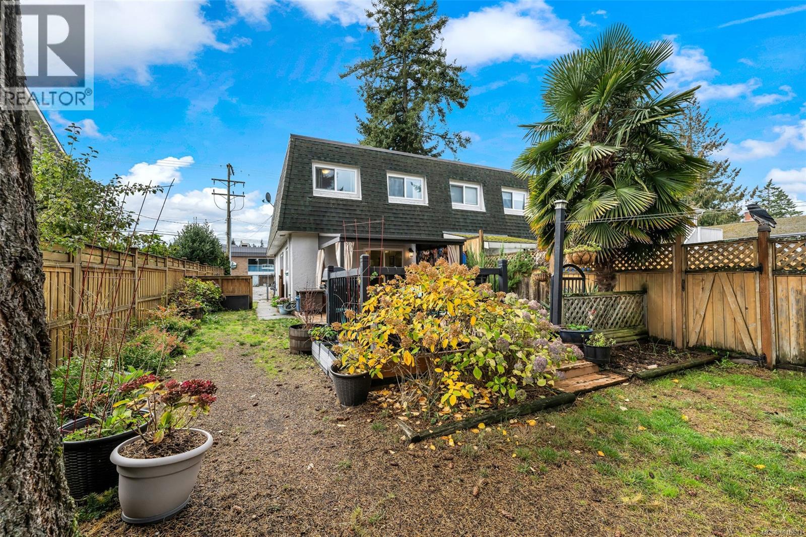 A 618 Kelly Rd, Colwood, British Columbia  V9B 2A5 - Photo 7 - 1018631