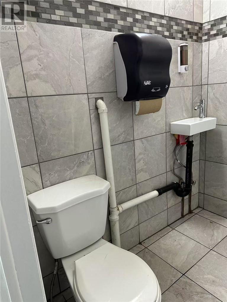 319 W Montague Avenue, Sudbury, Ontario  P3C 4G4 - Photo 19 - 2123895