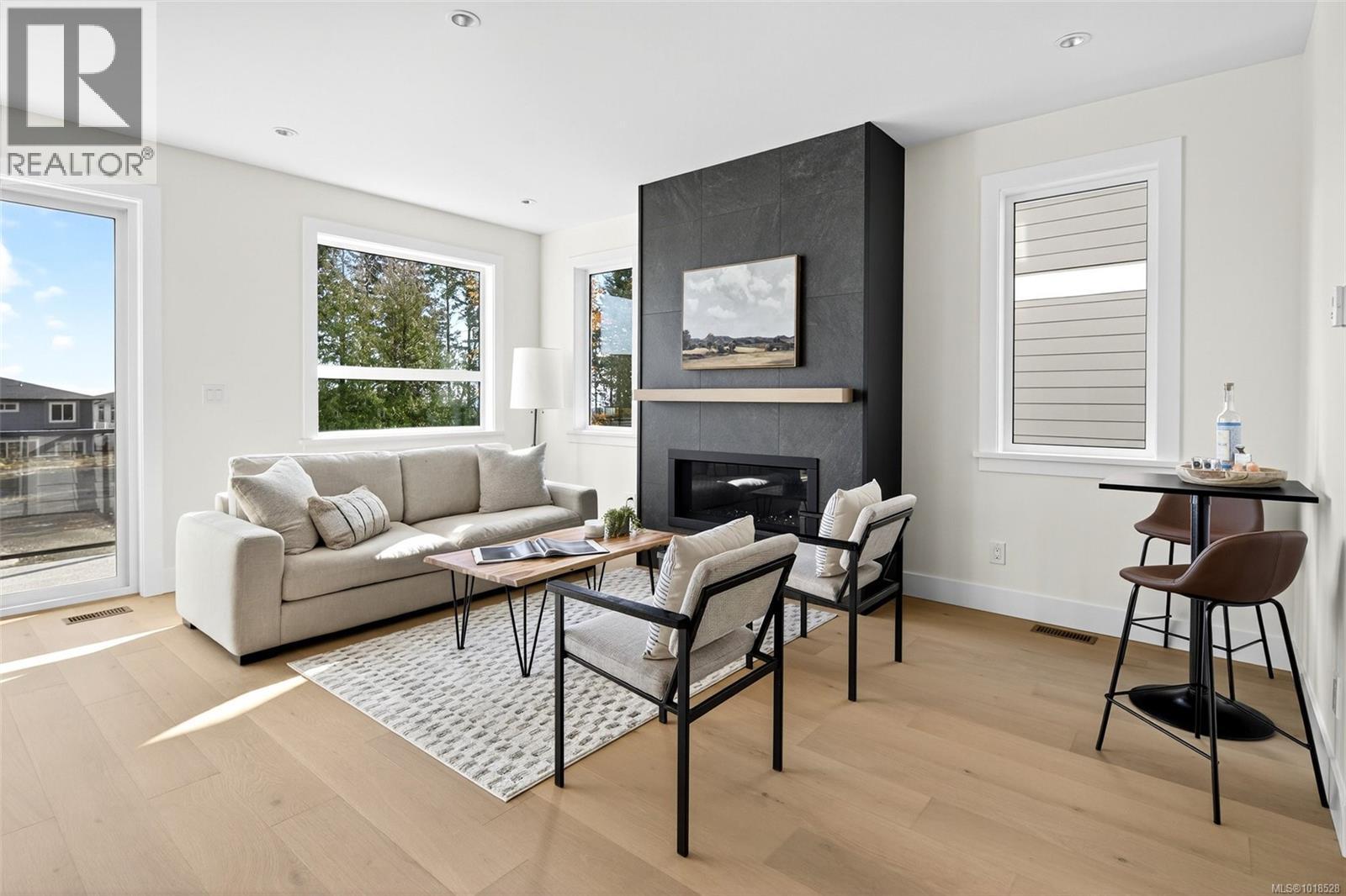 1542 Marble Pl, Langford, British Columbia  V9B 7A2 - Photo 5 - 1018528