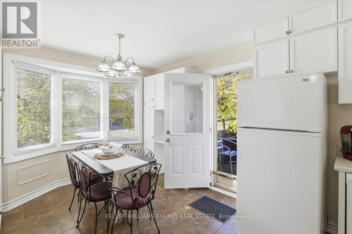 856 Roundelay Drive, Oshawa (Mclaughlin), Ontario  L1J 7T9 - Photo 11 - E12493316