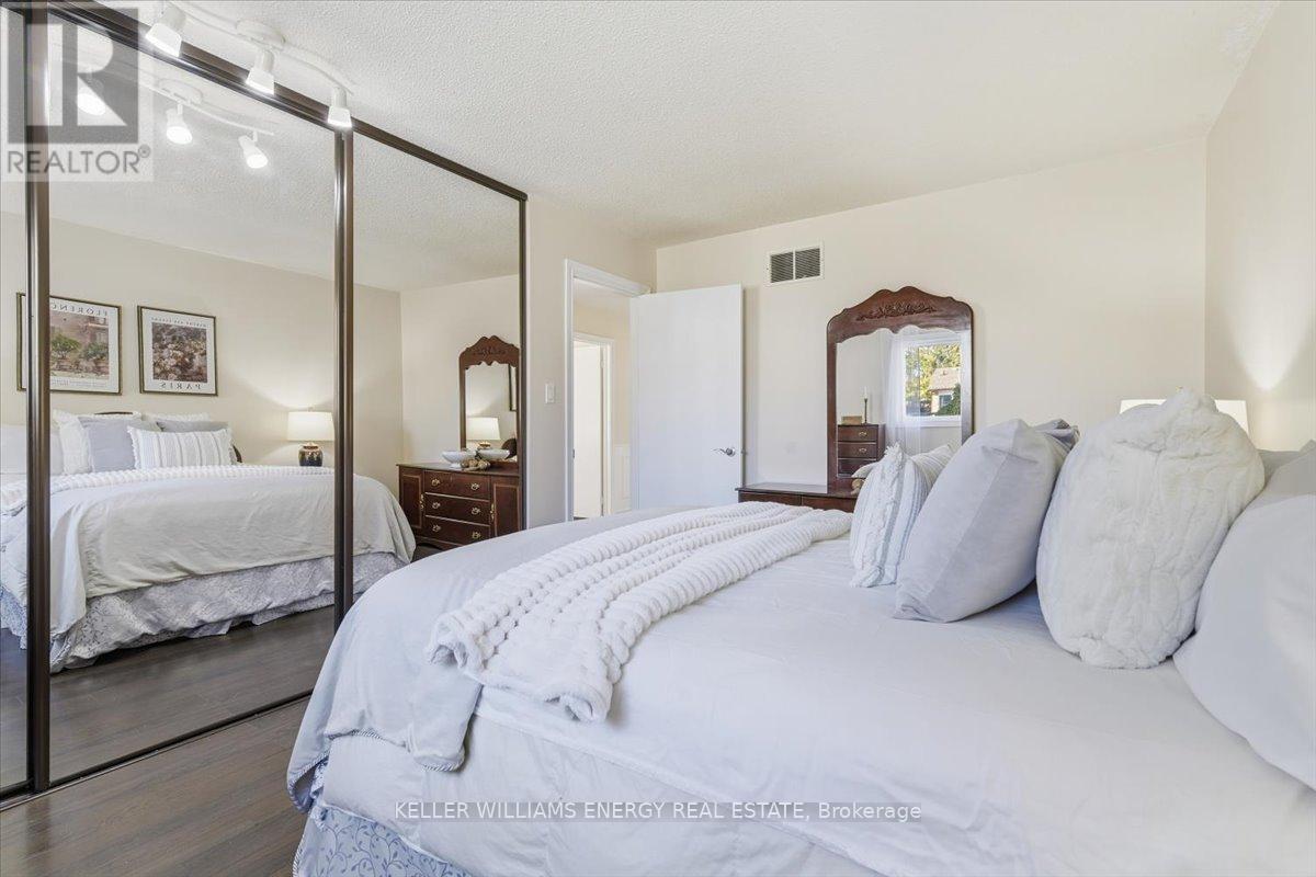 856 Roundelay Drive, Oshawa (Mclaughlin), Ontario  L1J 7T9 - Photo 13 - E12493316