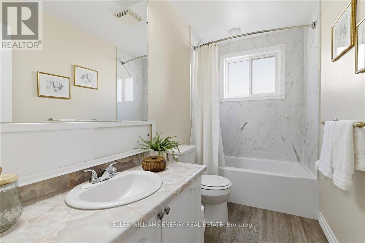 856 Roundelay Drive, Oshawa (Mclaughlin), Ontario  L1J 7T9 - Photo 17 - E12493316