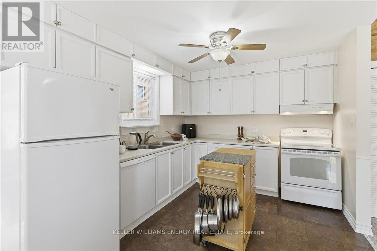 856 Roundelay Drive, Oshawa (Mclaughlin), Ontario  L1J 7T9 - Photo 7 - E12493316