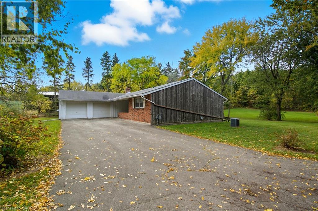 2179 Britannia Road, Burlington, Ontario  L7P 0E8 - Photo 3 - 40779965