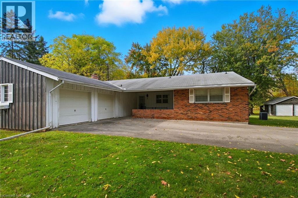 2179 Britannia Road, Burlington, Ontario  L7P 0E8 - Photo 2 - 40779965