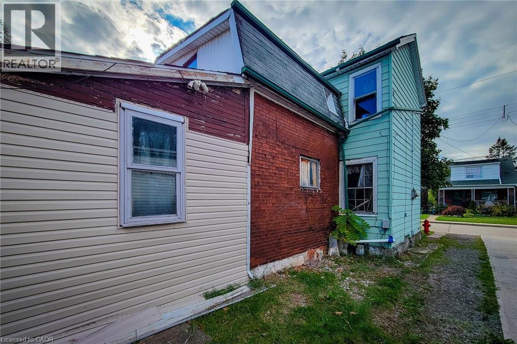 38 Ellis Avenue, Hamilton, Ontario  L8H 4L7 - Photo 10 - 40780240