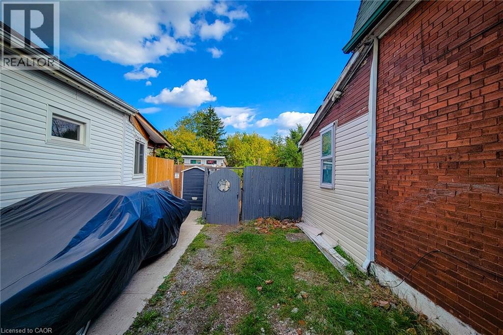 38 Ellis Avenue, Hamilton, Ontario  L8H 4L7 - Photo 9 - 40780240