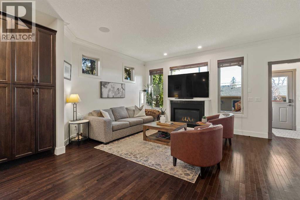 2410 26 Street Sw, Calgary, Alberta  T3E 2A7 - Photo 15 - A2264948