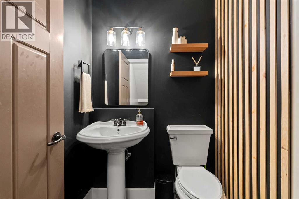 2410 26 Street Sw, Calgary, Alberta  T3E 2A7 - Photo 37 - A2264948