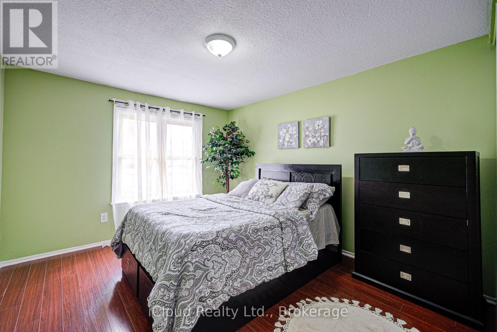 5 Gloucester Place, Brampton, Ontario  L6S 2E5 - Photo 29 - W12493024