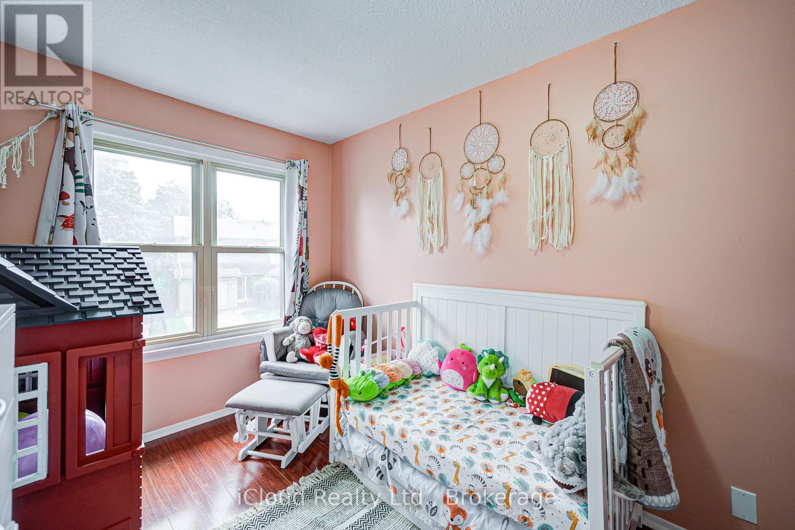 5 Gloucester Place, Brampton, Ontario  L6S 2E5 - Photo 31 - W12493024