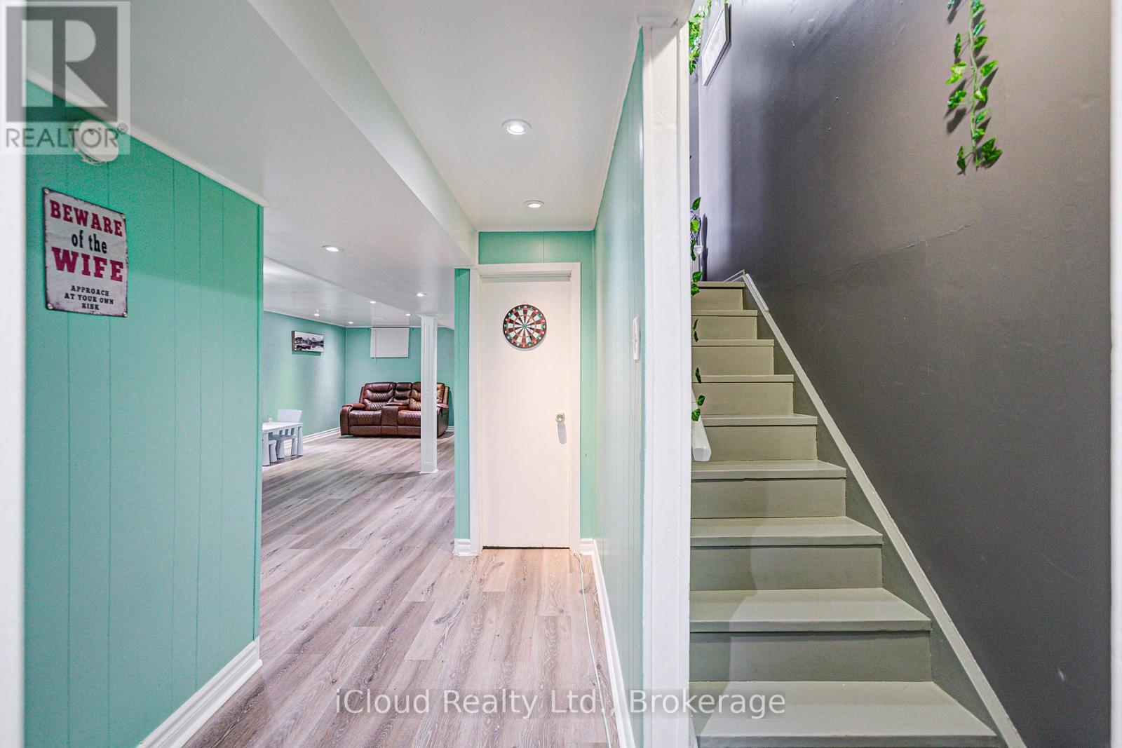 5 Gloucester Place, Brampton, Ontario  L6S 2E5 - Photo 33 - W12493024