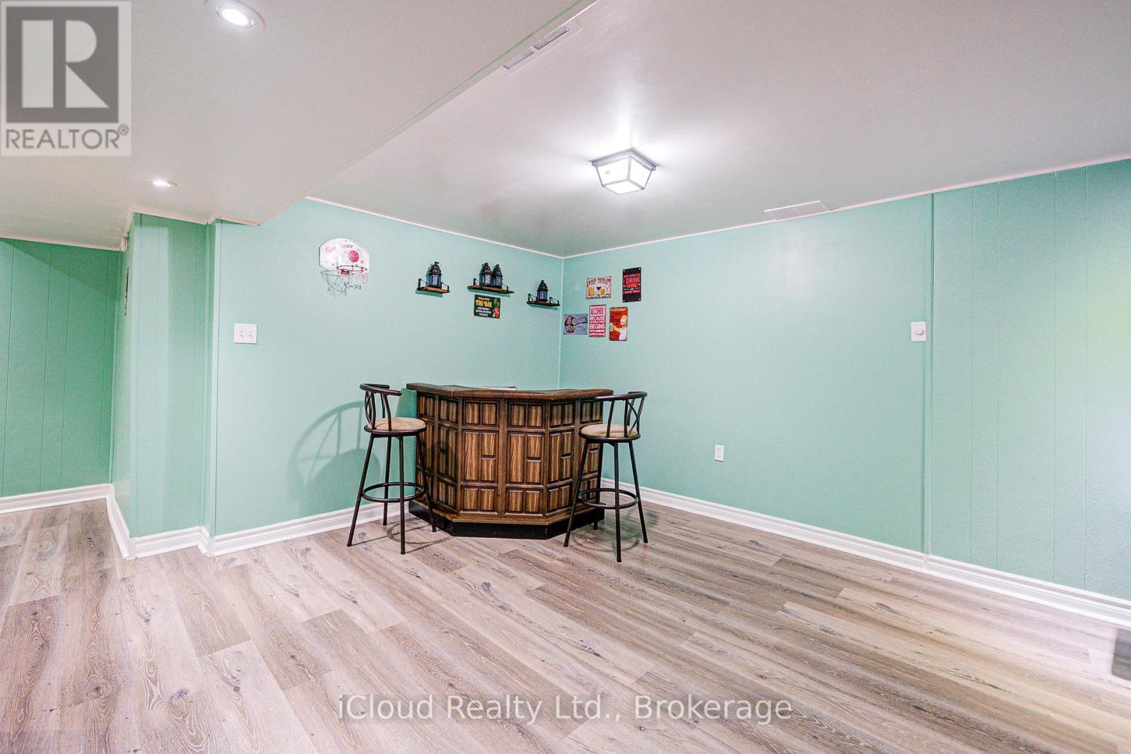 5 Gloucester Place, Brampton, Ontario  L6S 2E5 - Photo 35 - W12493024