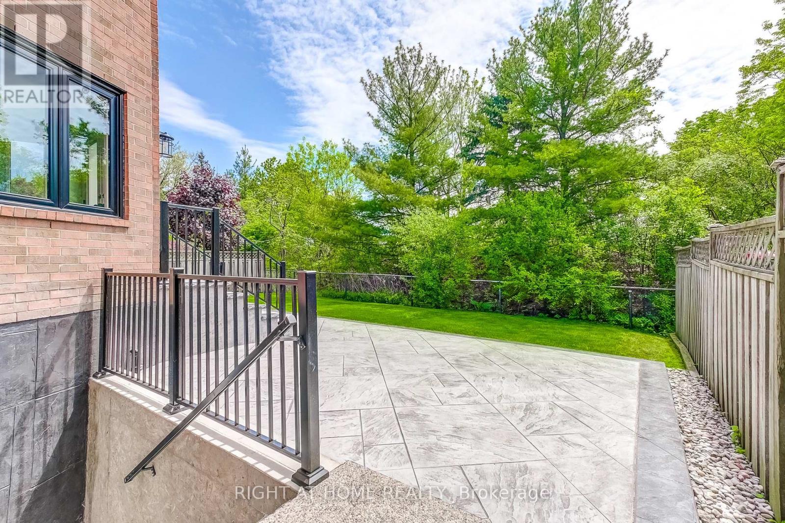 1308 Fieldcrest Lane, Oakville, Ontario  L6M 2N6 - Photo 44 - W12493034