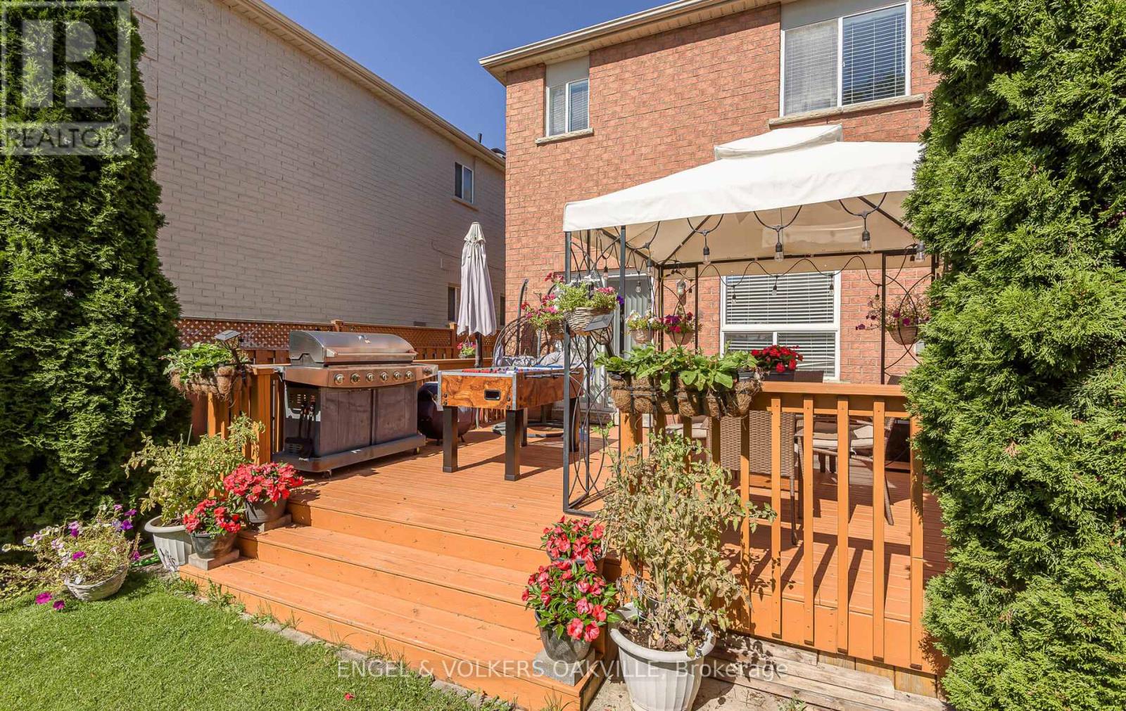 3976 Freeman Terrace, Mississauga, Ontario  L5M 6R1 - Photo 29 - W12493086