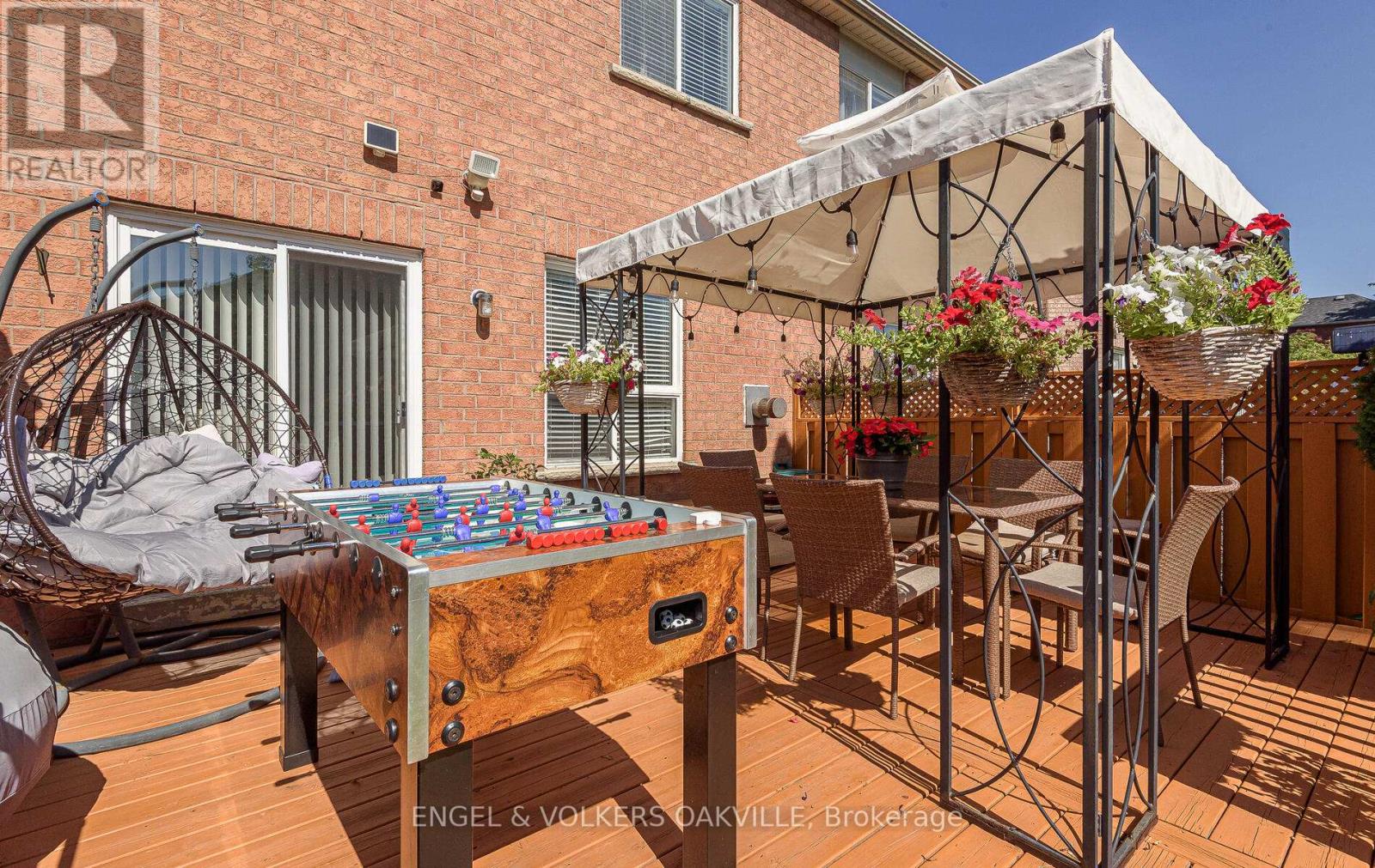 3976 Freeman Terrace, Mississauga, Ontario  L5M 6R1 - Photo 30 - W12493086