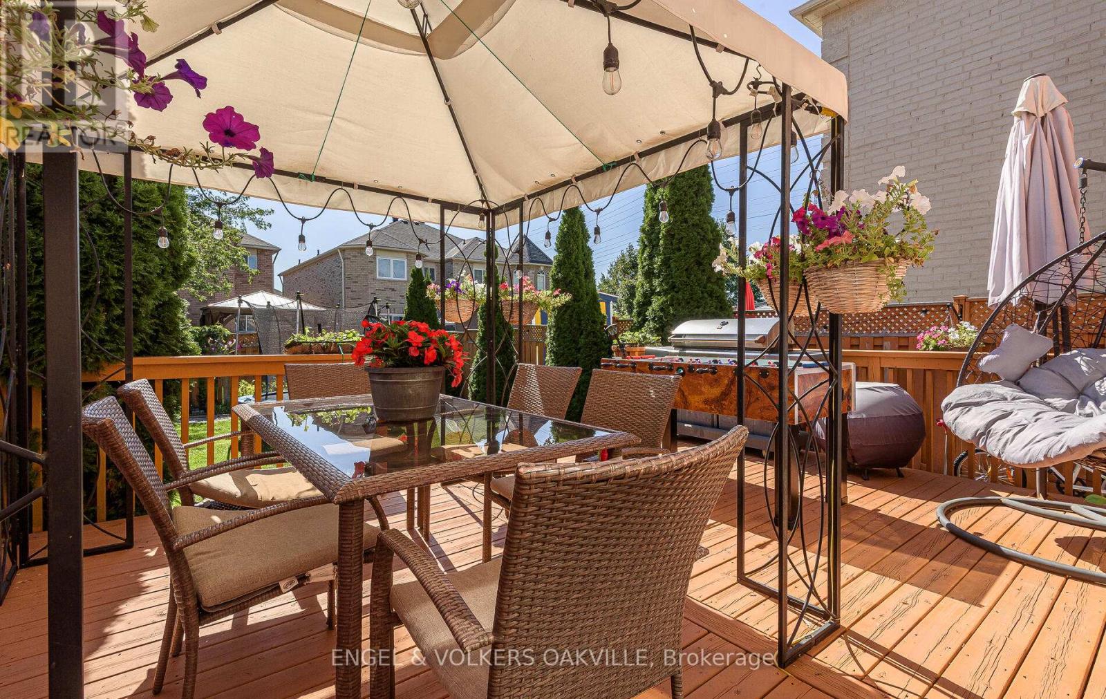 3976 Freeman Terrace, Mississauga, Ontario  L5M 6R1 - Photo 31 - W12493086