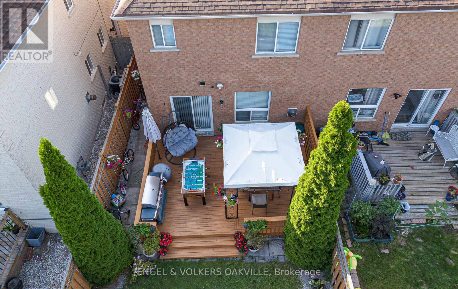 3976 Freeman Terrace, Mississauga, Ontario  L5M 6R1 - Photo 32 - W12493086