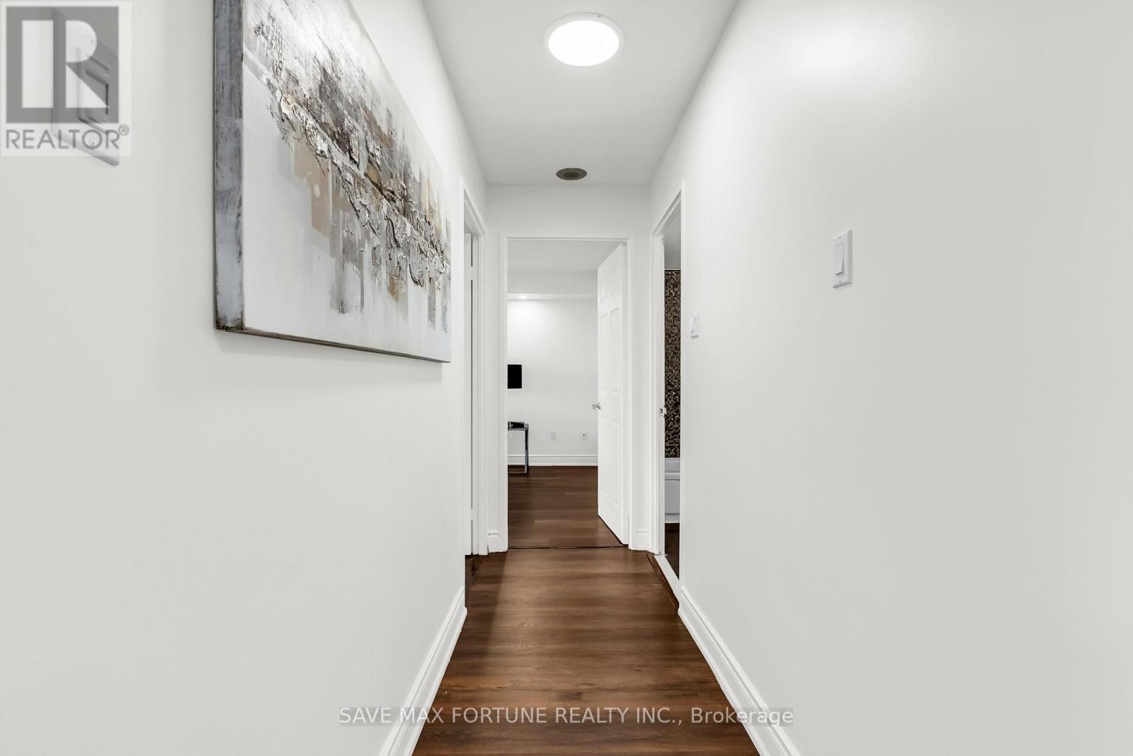 1006 - 330 Rathburn Road W, Mississauga, Ontario  L5B 3Y1 - Photo 13 - W12493092