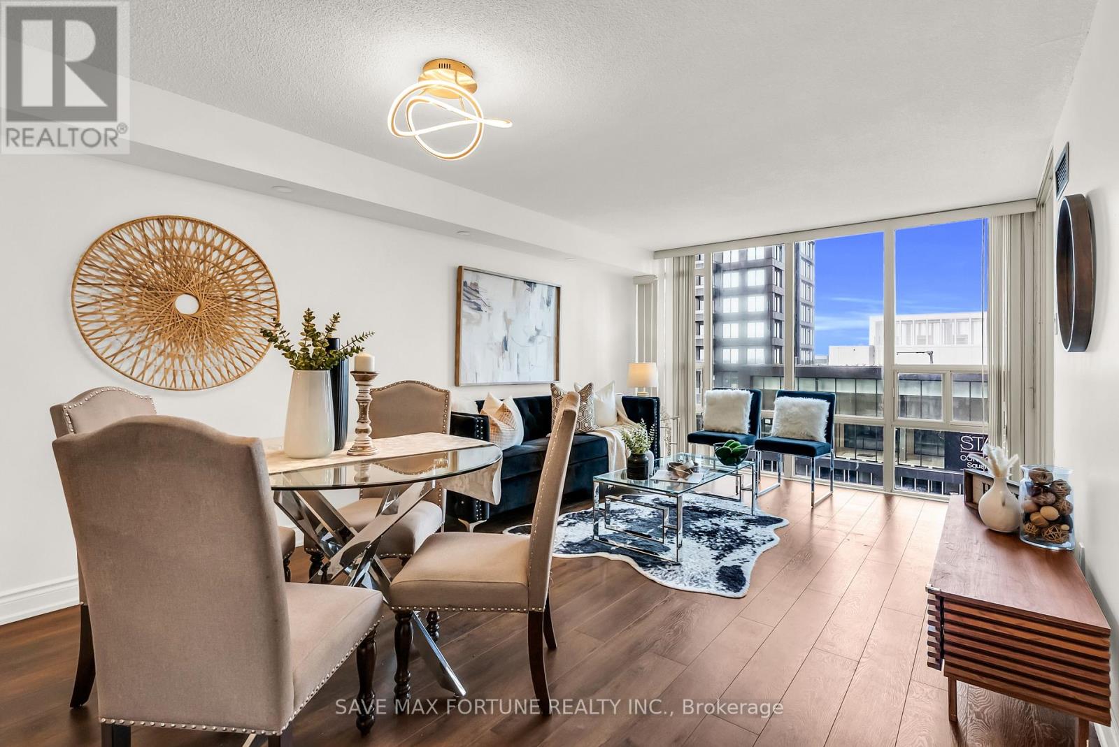 1006 - 330 Rathburn Road W, Mississauga, Ontario  L5B 3Y1 - Photo 14 - W12493092