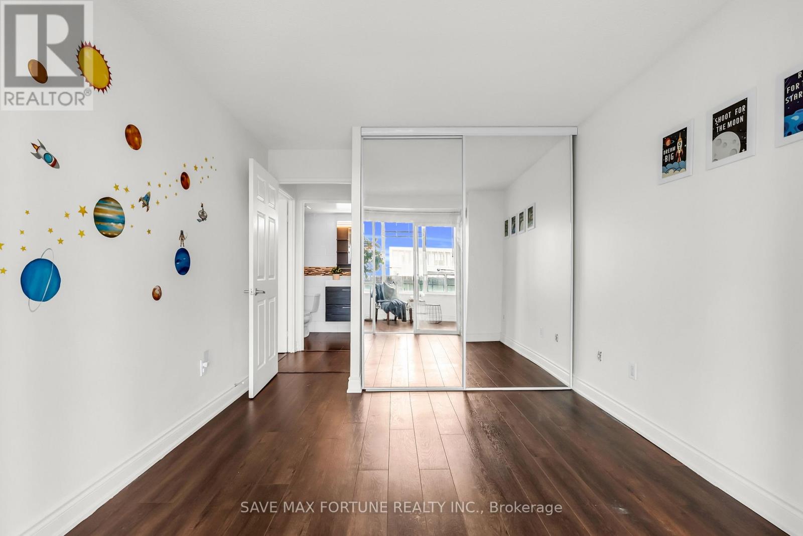 1006 - 330 Rathburn Road W, Mississauga, Ontario  L5B 3Y1 - Photo 27 - W12493092