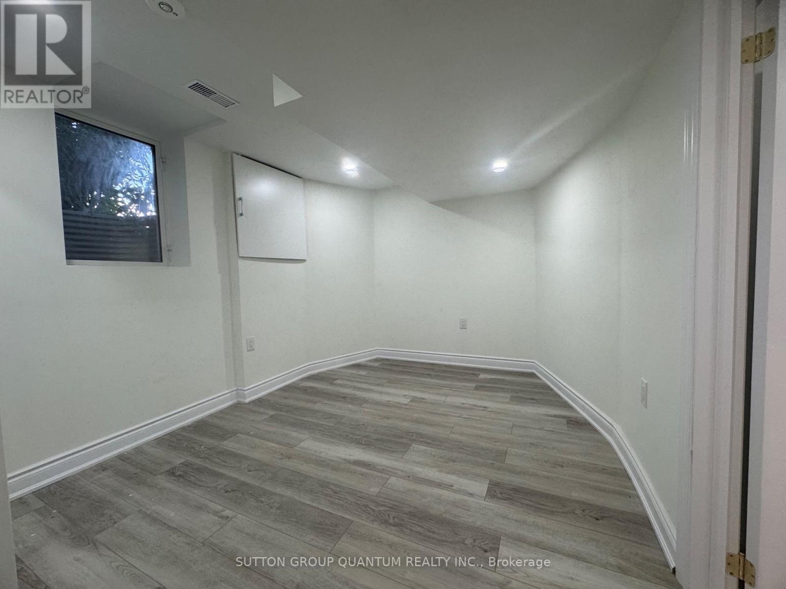 Basement - 136 Atkins Circle, Brampton, Ontario  L6X 4E7 - Photo 14 - W12493104