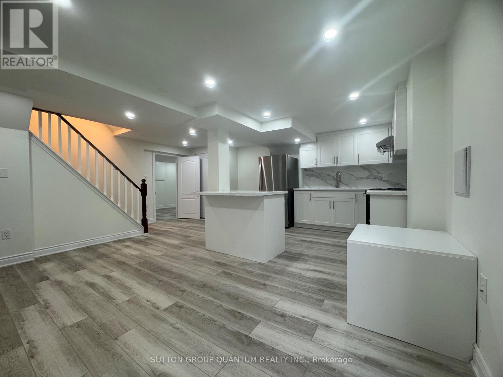 Basement - 136 Atkins Circle, Brampton, Ontario  L6X 4E7 - Photo 2 - W12493104