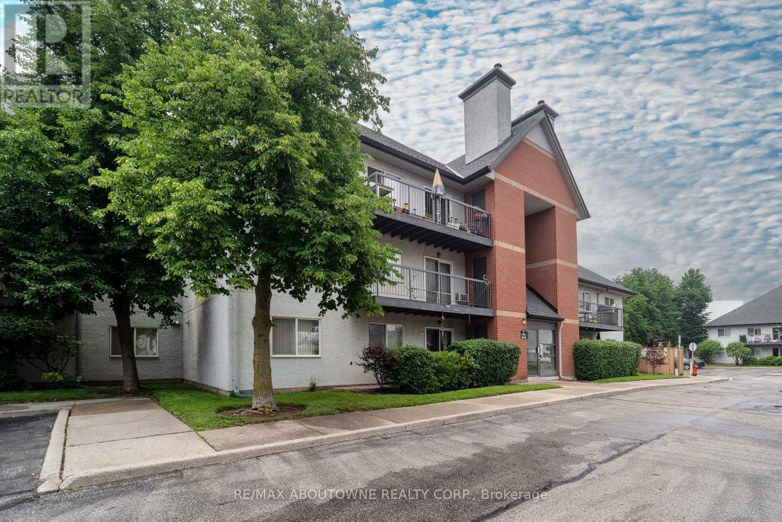 612 - 1450 GLEN ABBEY GATE, Oakville, Ontario