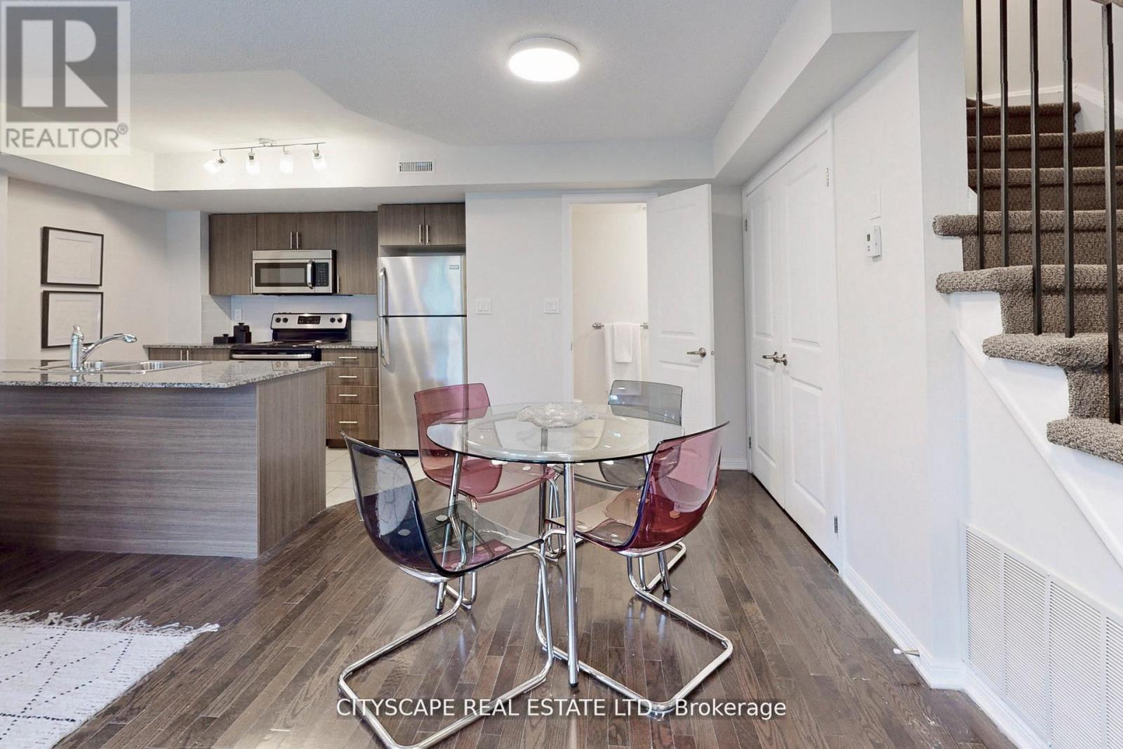 135 - 10 Foundry Avenue, Toronto, Ontario  M6H 0A6 - Photo 9 - W12493122