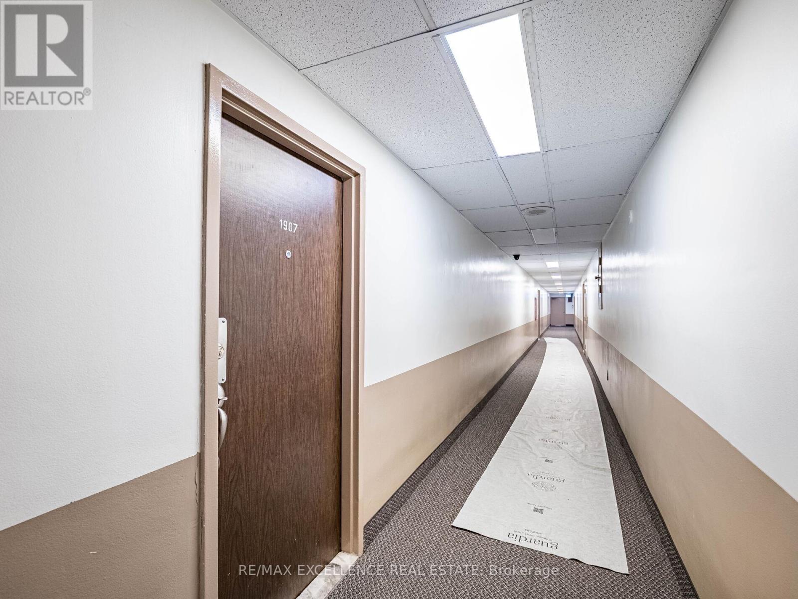 1907 - 2645 Kipling Avenue, Toronto, Ontario  M9V 3S6 - Photo 8 - W12493130