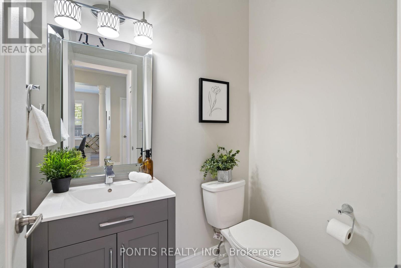 44 Damatta Drive, Brampton, Ontario  L6X 0N6 - Photo 10 - W12493240