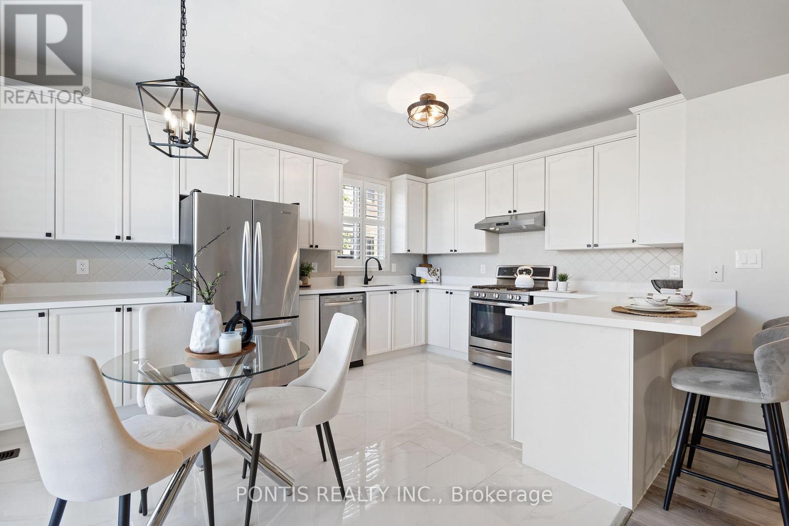 44 Damatta Drive, Brampton, Ontario  L6X 0N6 - Photo 15 - W12493240