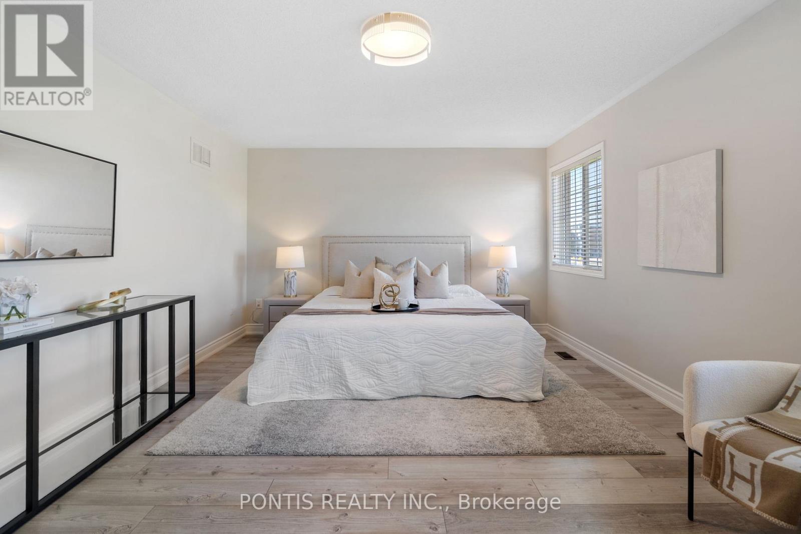 44 Damatta Drive, Brampton, Ontario  L6X 0N6 - Photo 22 - W12493240