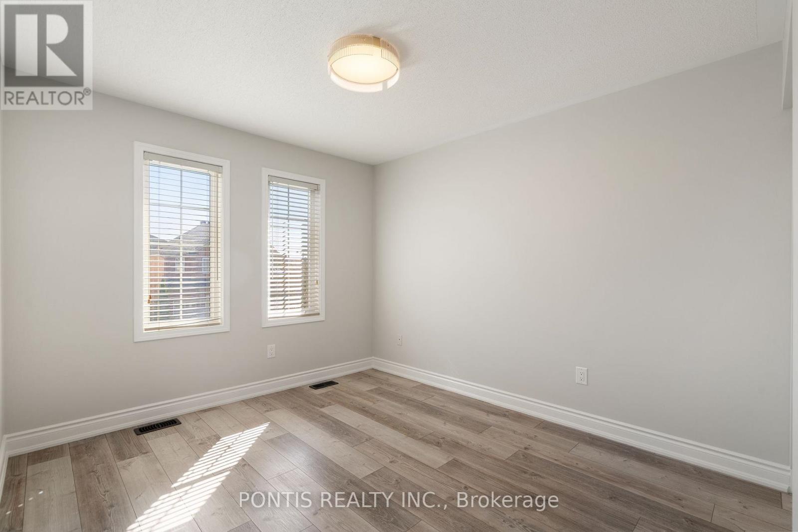 44 Damatta Drive, Brampton, Ontario  L6X 0N6 - Photo 31 - W12493240