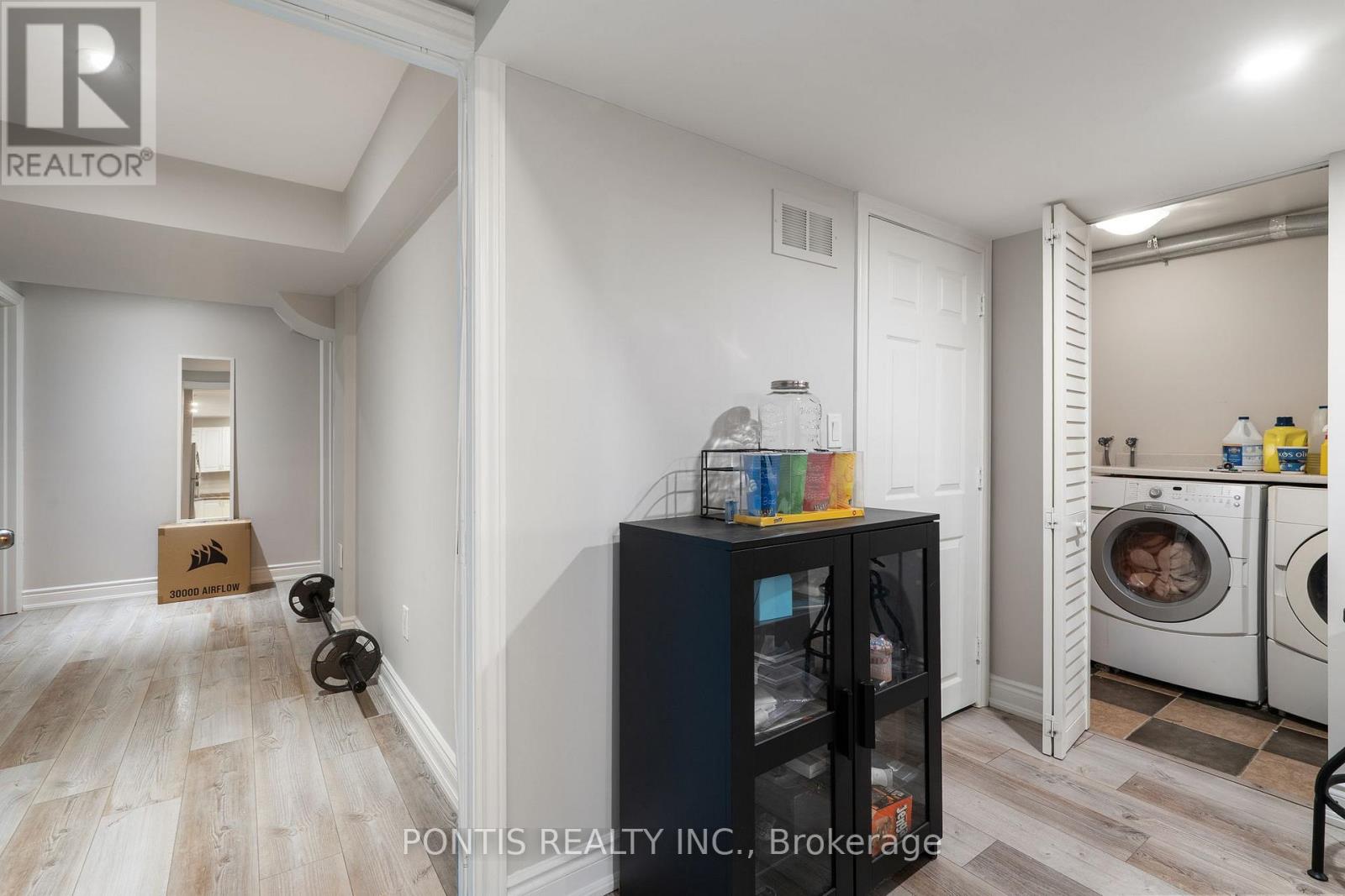 44 Damatta Drive, Brampton, Ontario  L6X 0N6 - Photo 39 - W12493240