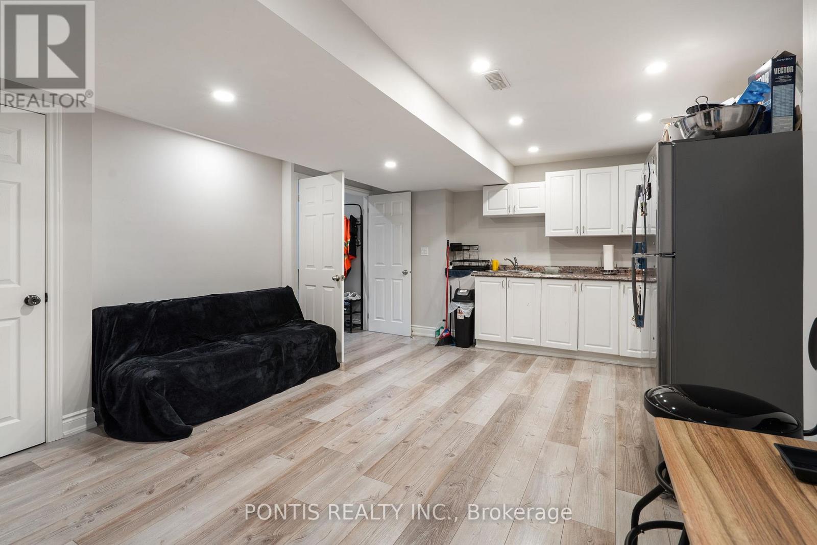 44 Damatta Drive, Brampton, Ontario  L6X 0N6 - Photo 40 - W12493240