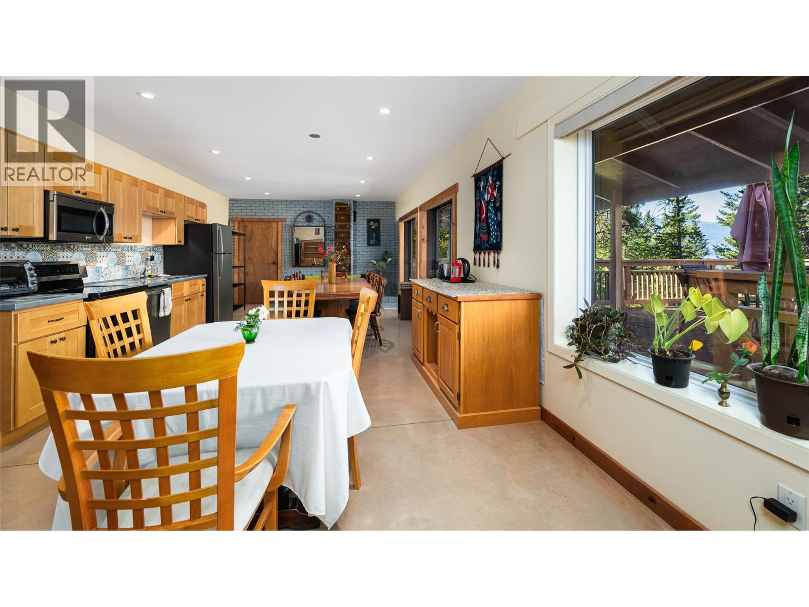 134 Riondel Road, Kootenay Bay, British Columbia  V0B 1X0 - Photo 14 - 10366530