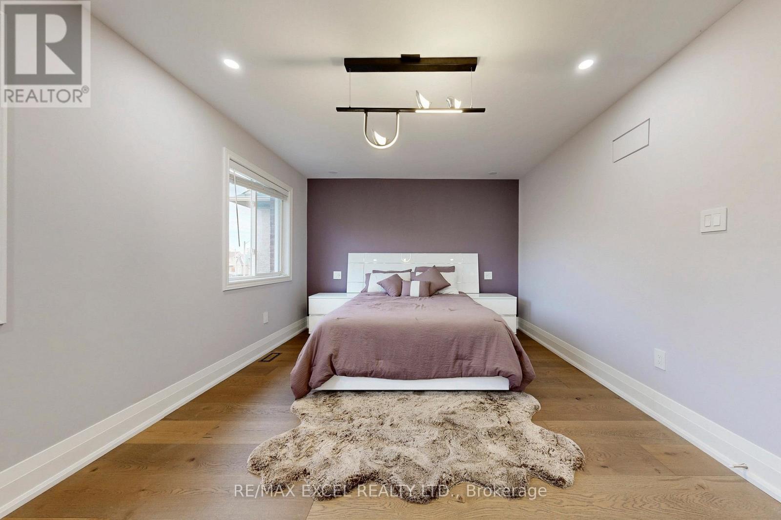 384 Old Colony Road, Richmond Hill, Ontario  L4E 5B2 - Photo 23 - N12484209