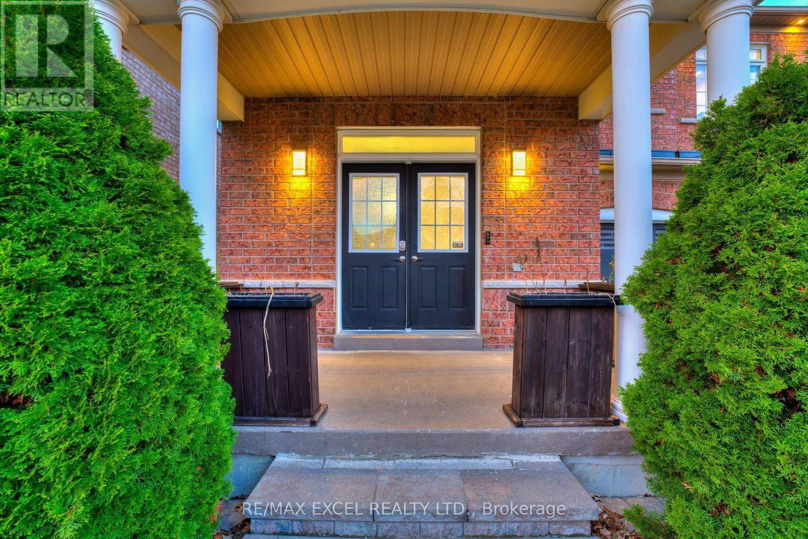 384 Old Colony Road, Richmond Hill, Ontario  L4E 5B2 - Photo 43 - N12484209